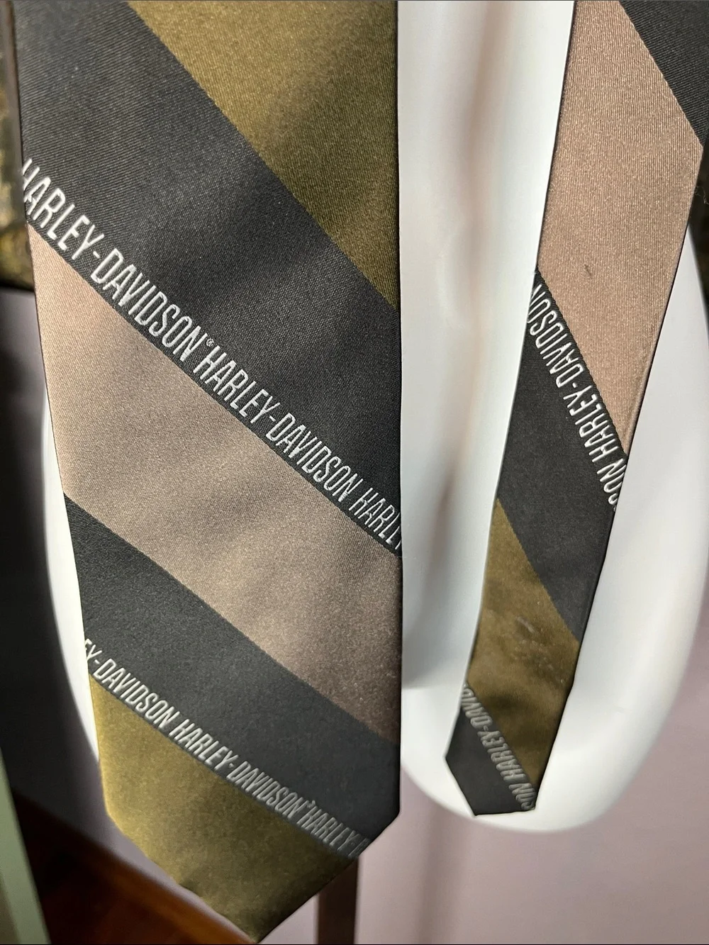VTG Ralph Marlin Harley Davidson Logo Graphics Striped Tie